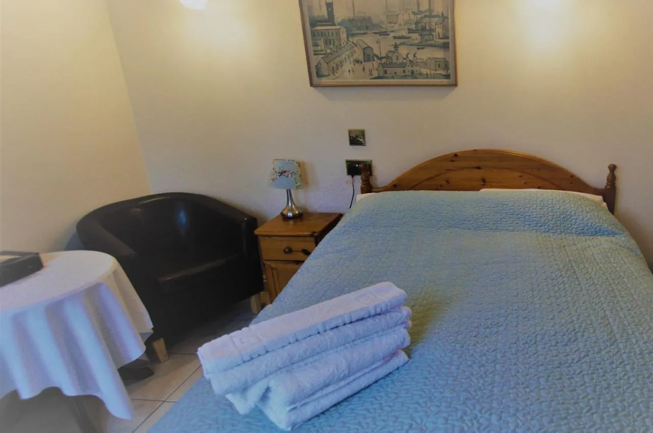 Dove House Bed & Breakfast Cheltenham United Kingdom